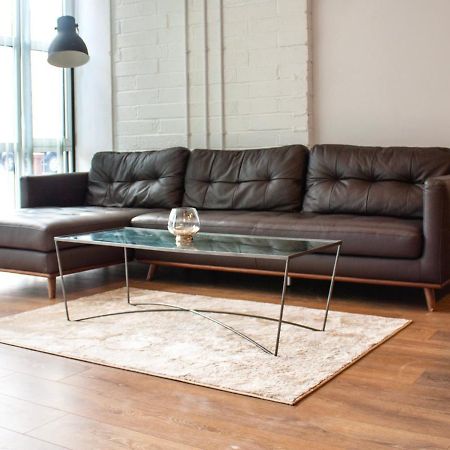 Spacious Industrial Style Apartment Londra Exterior foto